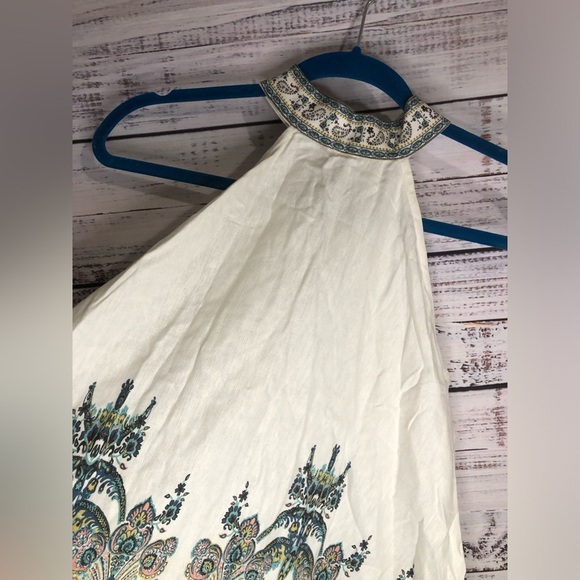 Venus Bohemian Embroidered Top - Picture 9 of 16